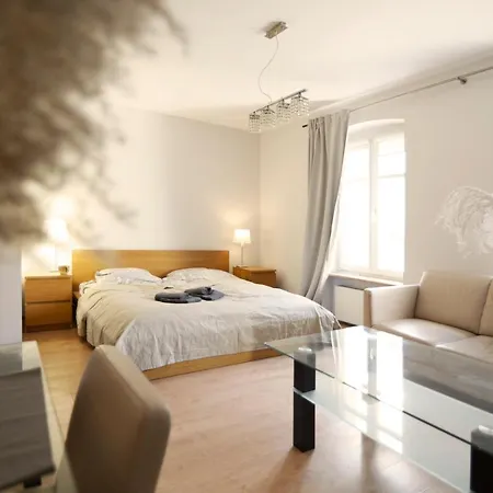 By The River And Center - Comfortable Apartment *